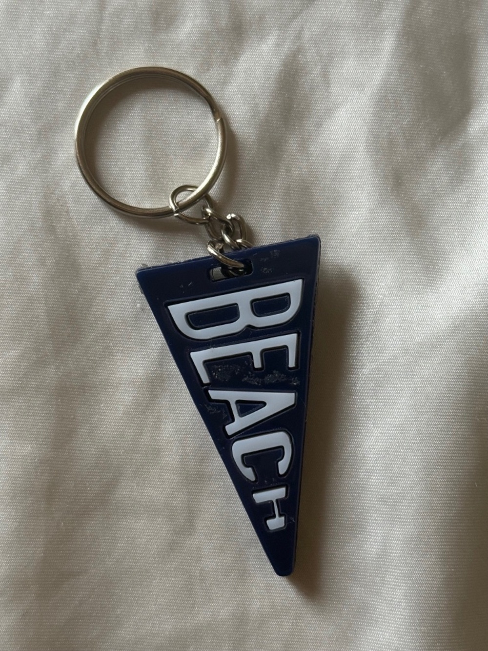 BEACH summer inspired keychain - Picture 3 of 3
